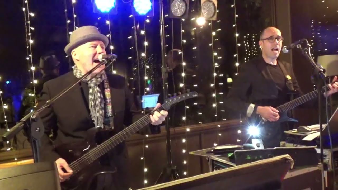 Castello di Petrata wedding band wedding dj